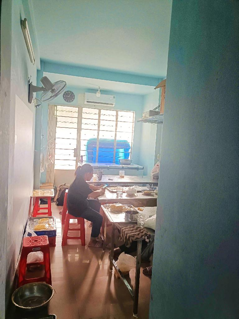 Bán Nhà mặt tiền đường Bắc Hải, phường 6, quận tân bình, HCM. DT 57 m2, giá siêu rẻ chỉ 11.5 tỷ.